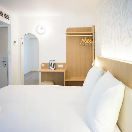Akena Aeroport Charles De Gaulle - Witz Hotel 3*