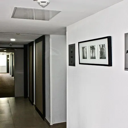 Hotel Akena Aeroport Charles De Gaulle - Witz